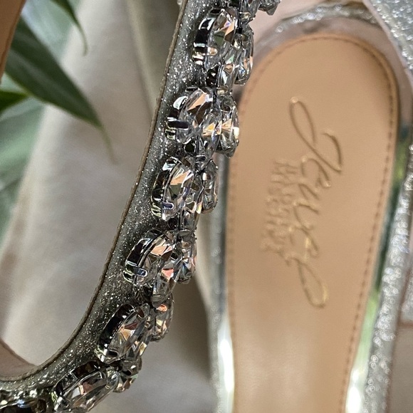 Badgley Mischka Odessa Crystal Adorned Block Heel - Picture 12 of 16